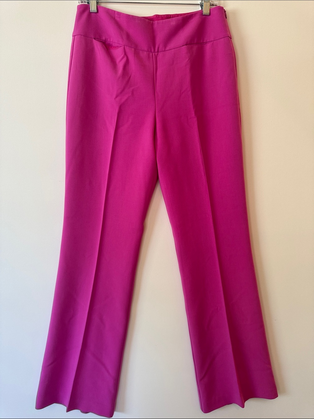 Trina Turk Women’s Magenta wide leg Pants size 8